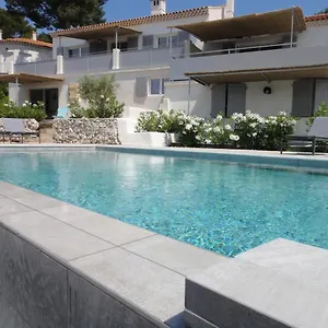  Holiday home - Maison Mediterranee - Piscine Chauffee France