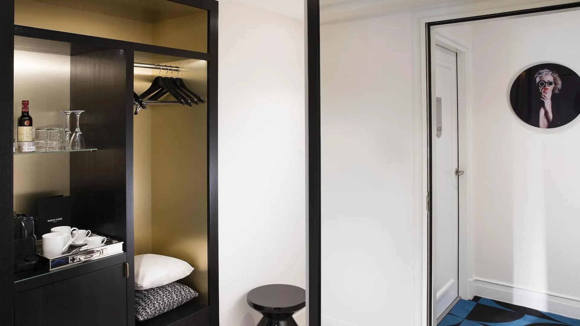 Hotel Dress Code Parigi