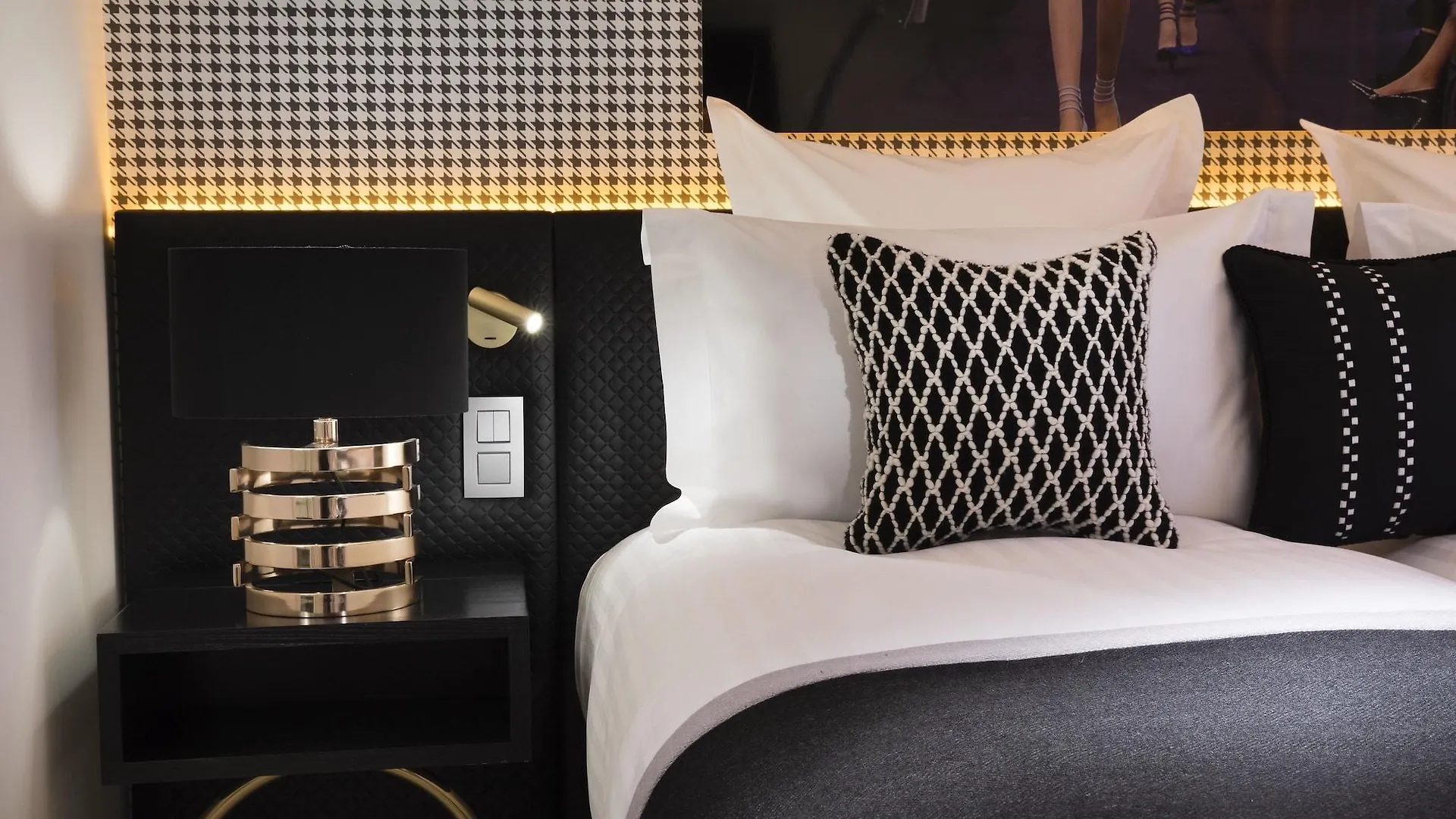 Hotel Dress Code Parigi