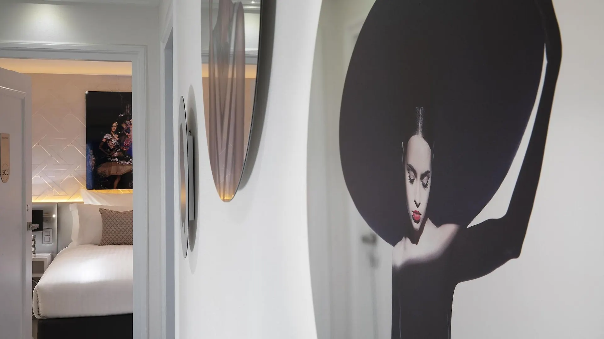 Hotel Dress Code Parigi 4*,  Francia