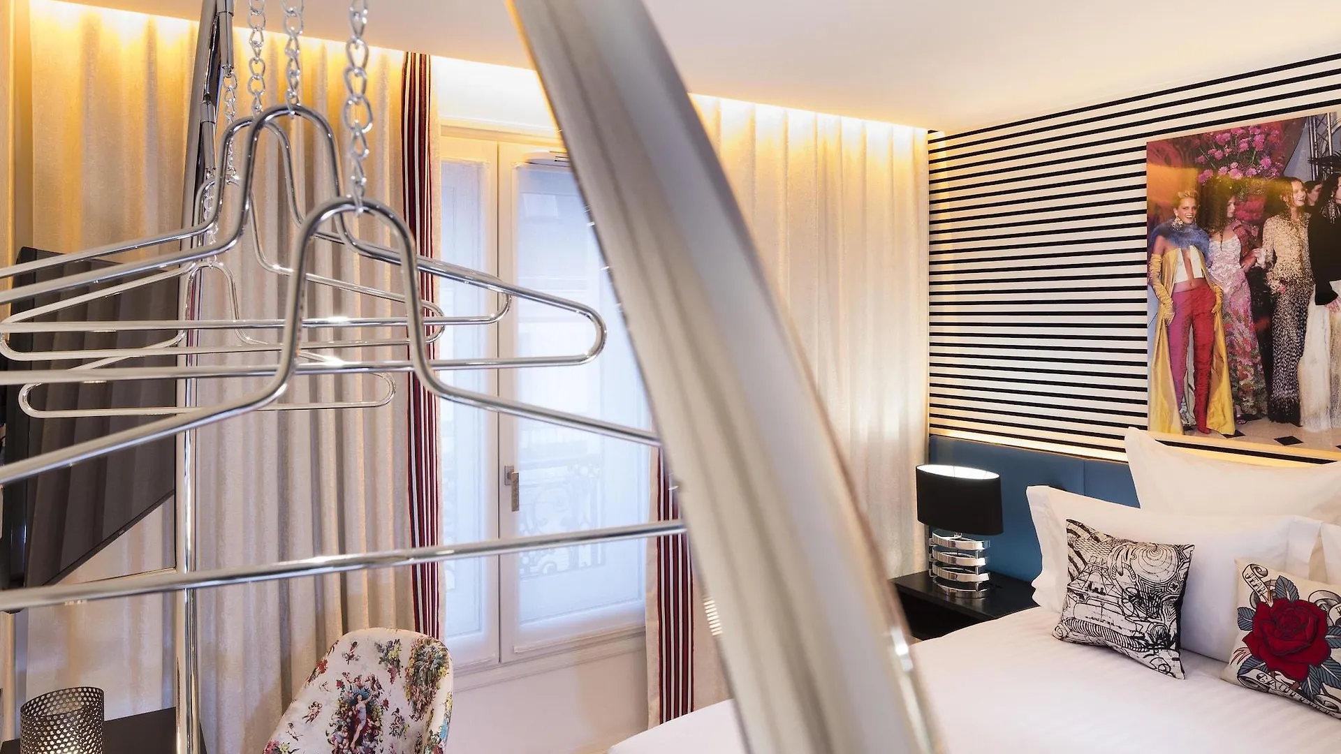 Hotel Dress Code Parigi